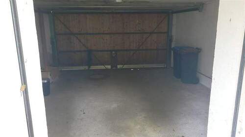 Garage - 