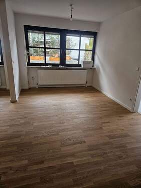 Essbereich - Doppelhaushälfte mit 200,20 m&sup2; in Gauting zur Miete