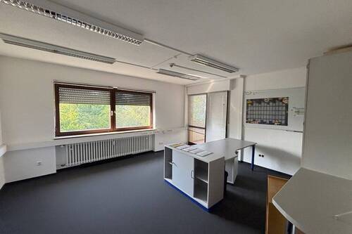 Büro mit Terrasse - 