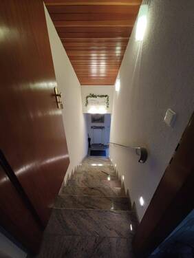 Treppenabgang ins UG - 