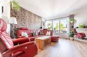Wohn-/ Esszimmer - 