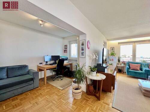 Wohnen - Etagenwohnung mit 98,00 m² in Frankfurt am Main zum Kaufen