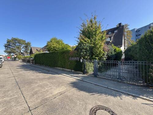 Straßenansicht - 