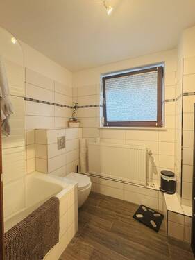 Wannenbad im Souterrain - 