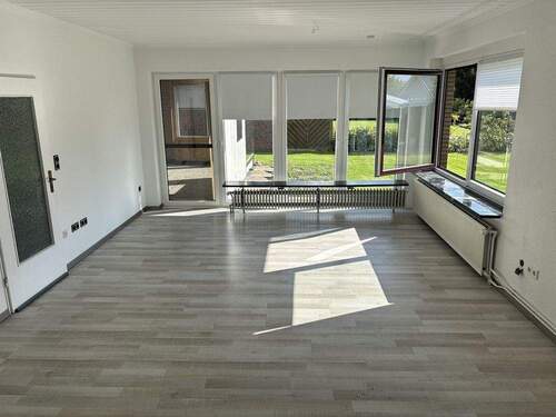 Wohn-/ Esszimmer - 4 Zimmer Einfamilienhaus in Butjadingen / Stollhamm