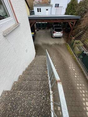 5 Treppe zum Carport - 