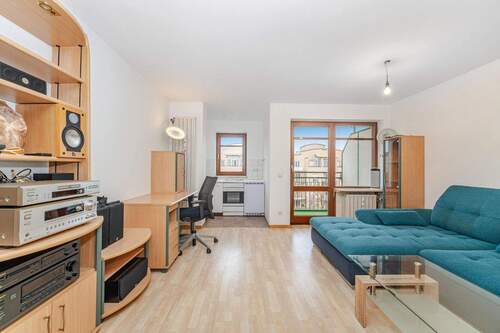 Wohn-/Schlaf-/Essbereich - 1 Zimmer Etagenwohnung zum Kaufen in München