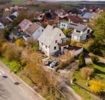 Charmantes Zweifamilienhaus in ruhiger Lage von Würzburg-Rottenbauer