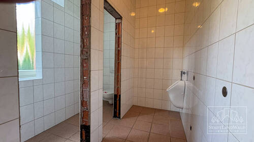 Herren WC - EG - 