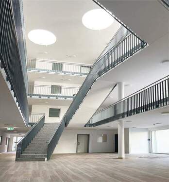 Eingangshalle_neu - 