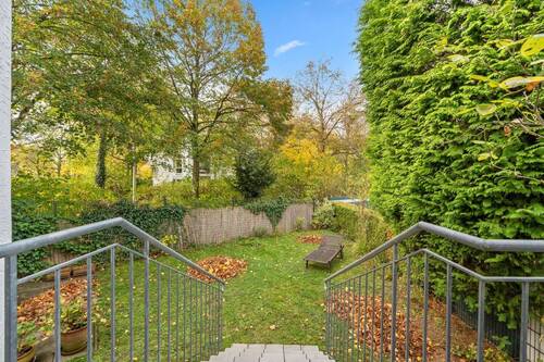 Gatenansicht vom Wohnzimmer - 