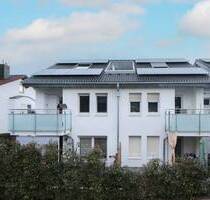 Attraktive 3-Zimmer-Wohnung auf zwei Ebenen mit Süd-Terrasse und Garage - Stuttgart Plieningen