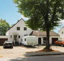Für Macher: Charmantes Haus mit großem Garten in ruhiger Vorstadtlage - Düsseldorf Holthausen