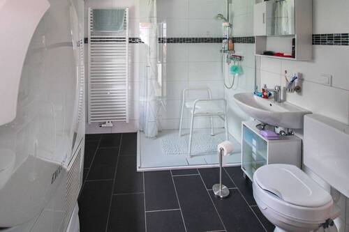 Bad 2 - Nutzfläche - 