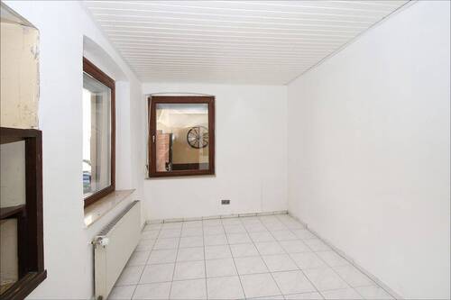 Zimmer Wohnung Vorderhaus - 