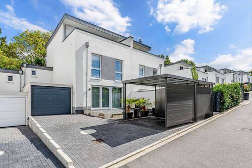 Außenansicht - Traumhaus in Gevelsberg: Eleganz, moderne Ausstattung & ruhige Lage mit Top-Anbindung