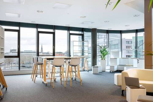 Teambüro für bis zu 24 Personen - 