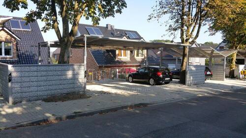 Carport - 5 Zimmer Doppelhaushälfte zum Kaufen in Schwentinental