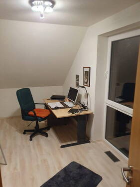 Bürozimmer - 5 Zimmer Doppelhaushälfte in Schwentinental