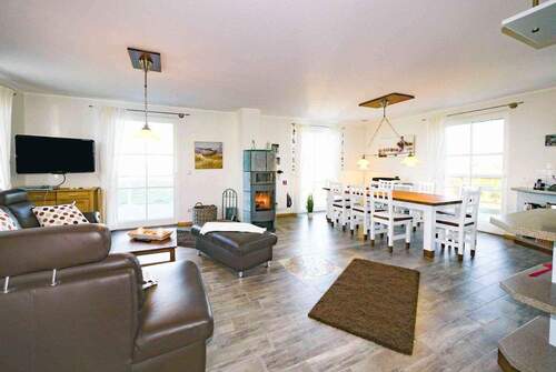 Wohn- und Esszimmer - 