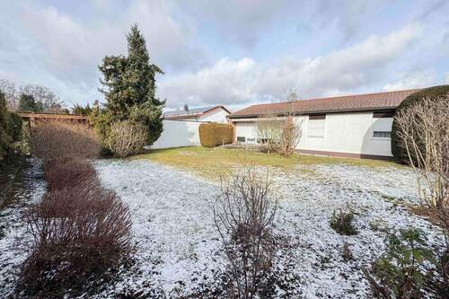 Garten - Wohnen auf einer Ebene - gepflegtes EFH mit Garten & sofort bezugsfrei!