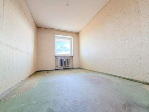 Schlafzimmer 2 - Etagenwohnung mit 86,70 m&sup2; in Germering zum Kaufen