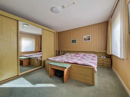 Schlafzimmer im EG - 