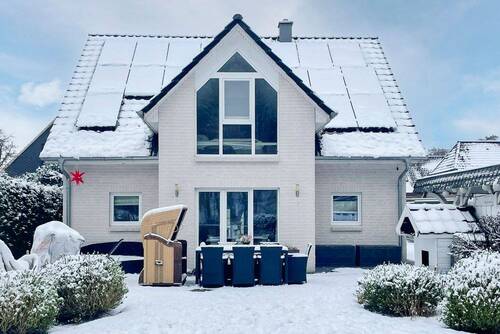 Ansicht_v._Garten - Weitblick in der Stadt - Ihr nachhaltiges KfW 70 Haus mit direktem Waldzugang & Raum zum Wachsen