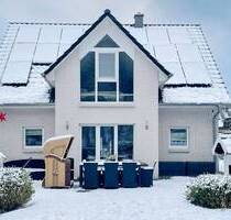 Weitblick in der Stadt - Ihr nachhaltiges KfW 70 Haus mit direktem Waldzugang & Raum zum Wachsen - Lübeck Kücknitz