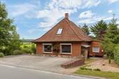 Hausansicht - 6 Zimmer Einfamilienhaus in Buchhorst