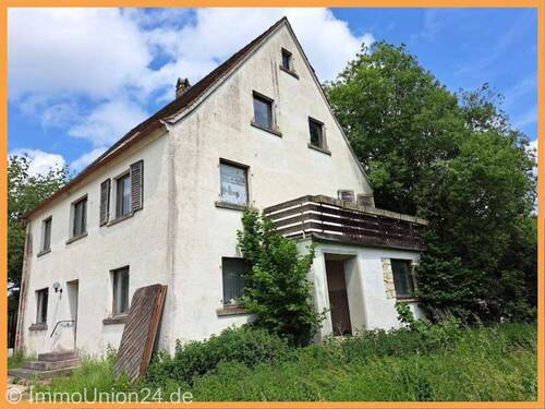 Bild 1 - 139.000 für sanierungsbedürftiges 170 qm Wohnhaus auf 1.323 qm Grund in dörflicher Umgebung