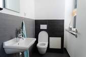 WC - 