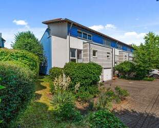 Charmantes Reiheneckhaus im Split-Level-Stil in ruhiger Lage von Renningen