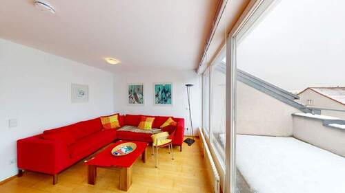 Wohnbereich mit Terrassenzugang - 