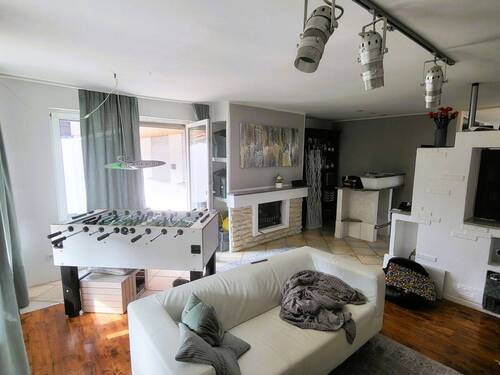 Blick in den Wohnraum.jpg - 