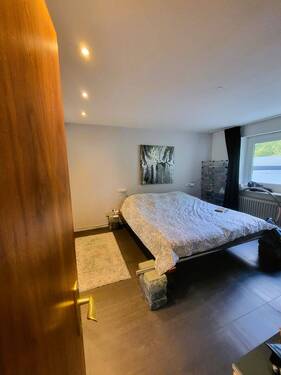 EG Blick ins Schlafzimmer.jpg - 