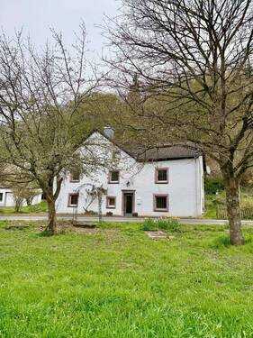 Haus - 6 Zimmer Einfamilienhaus in Dasburg