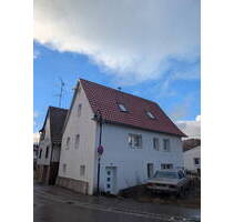 Schickes Einfamilienhaus mit Gestaltungspotential - Münsingen-Trailfingen