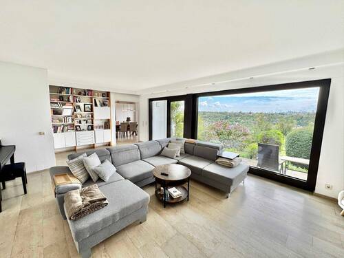 Wohnbereich - 8 Zimmer Mehrfamilienhaus, Wohnhaus zum Kaufen in Stuttgart