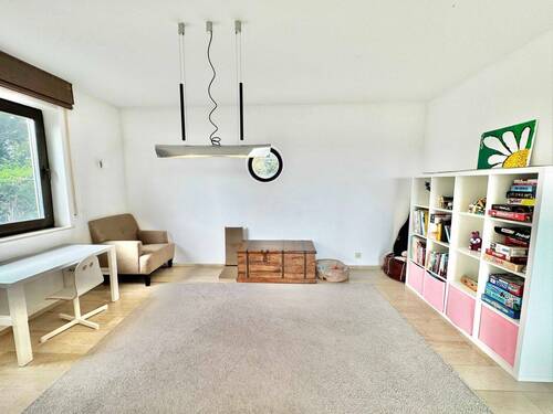 Wohnbereich - Mehrfamilienhaus, Wohnhaus in Stuttgart zum Kaufen
