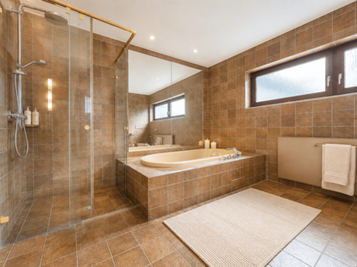 Badezimmer Erdgeschoss - 