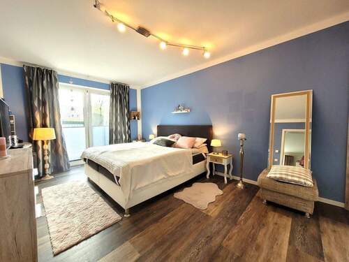 Schlafzimmer__.jpg - 