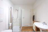 18 Badezimmer - 