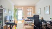 Wohnzimmer-5.jpg - HOMESK - Ab 01.10.2026 bezugsfreie 2-Zimmer-Altbauwohnung mit Balkon in Pankow-Süd