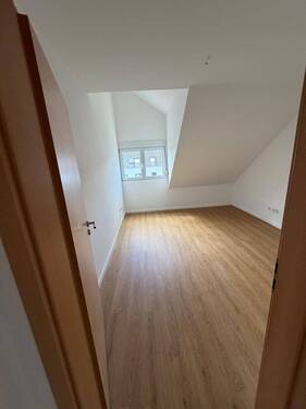 Schlafzimmer.JPG - Etagenwohnung mit 60,00 m&sup2; in Seligenstadt zum Kaufen