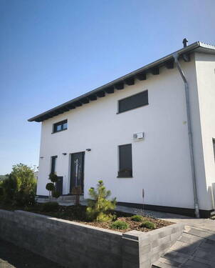Eingang Norden - 5 Zimmer Einfamilienhaus in Landolfshausen
