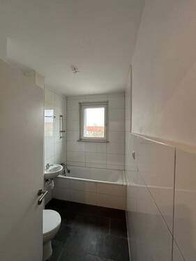 IMG_0878.jpg - Charmante 2-Zimmerwohnung mit Balkon in Bitterfeld-Wolfen