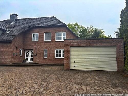 Ansicht - 6 Zimmer Doppelhaushälfte zur Miete in Garstedt