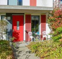 HH-Lokstedt: Modernes Wohnen. Familienfreundliche Aufteilung. Grünes Umfeld. - Hamburg / Lokstedt