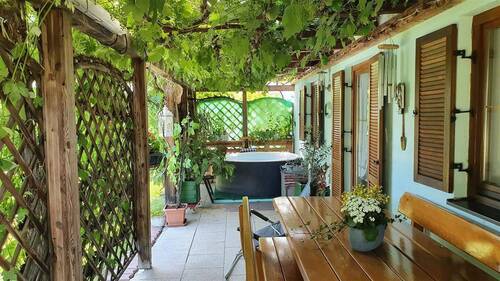 Terrasse - 6 Zimmer Einfamilienhaus zum Kaufen in Garching an der Alz